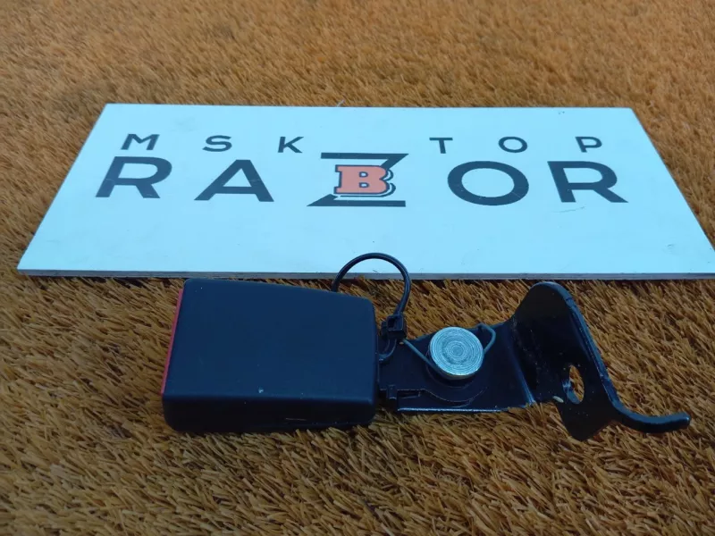 Замок ремня безопасности