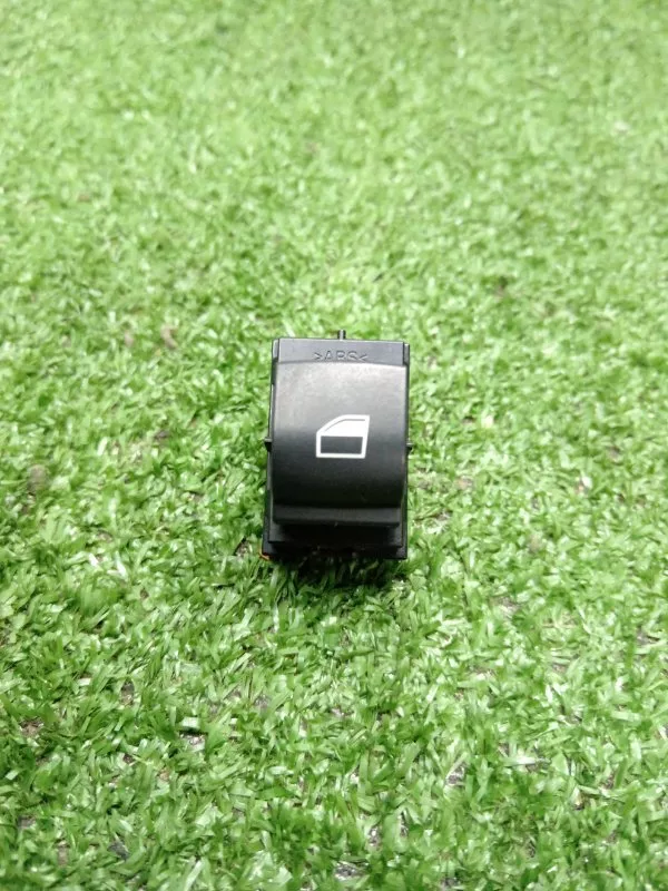 Кнопка стеклоподъемника