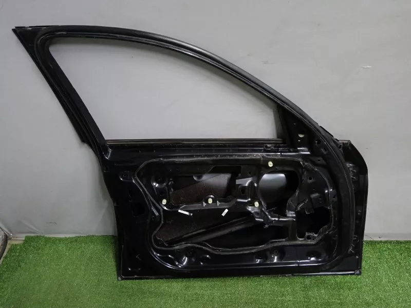 Дверь BMW 3-Series 2007 41007203643 E90, передняя левая