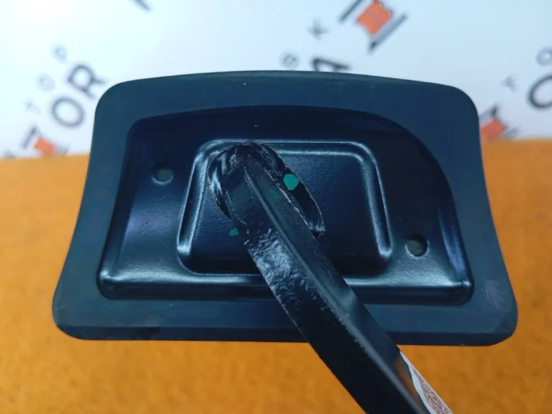 Педаль тормоза