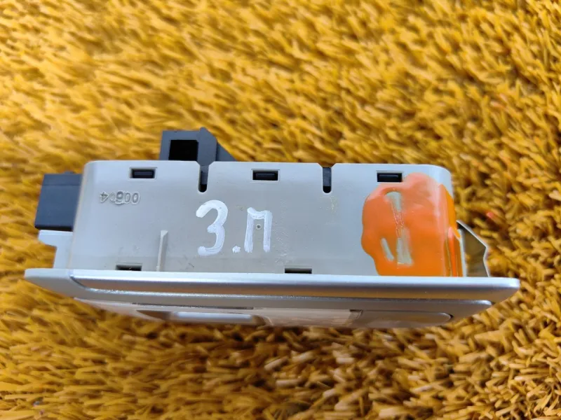 Плафон салона