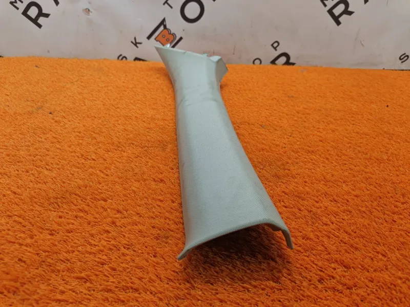 Накладка на стойку кузова