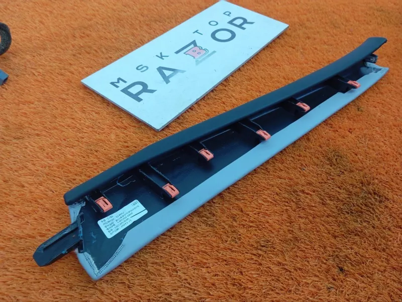 Накладка торпедо декоративная