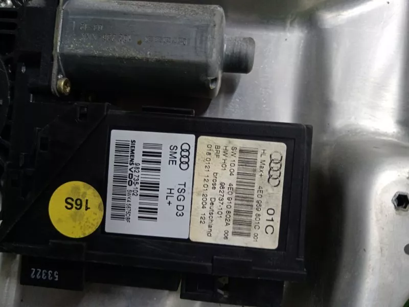 Стеклоподъемник Audi A8 2004 4E0839461C, задний левый