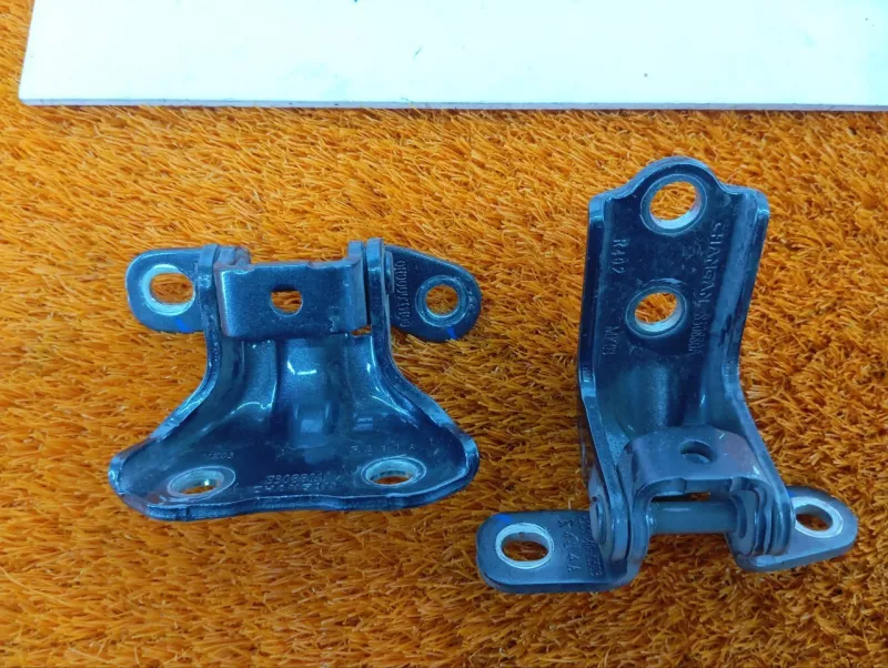 Петля двери Changan CS55 Plus 2024 6206040MK03 JL473ZQ7, задняя правая