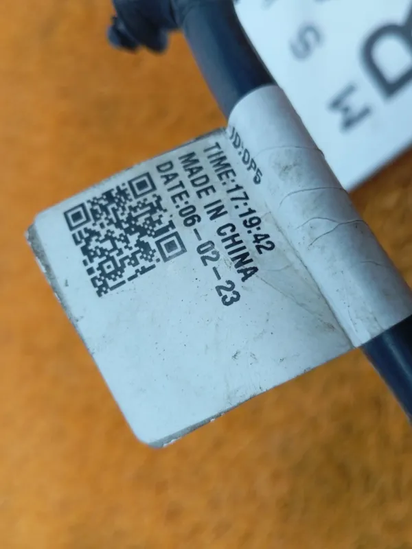 Клемма аккумулятор