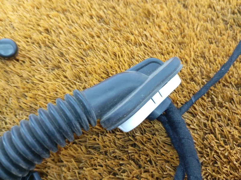 Проводка крышки багажника