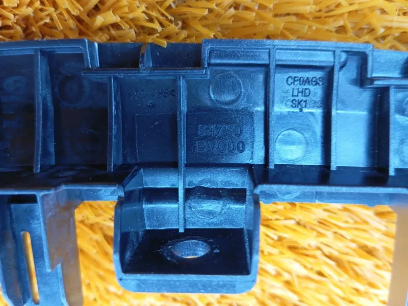 Накладка на торпедо