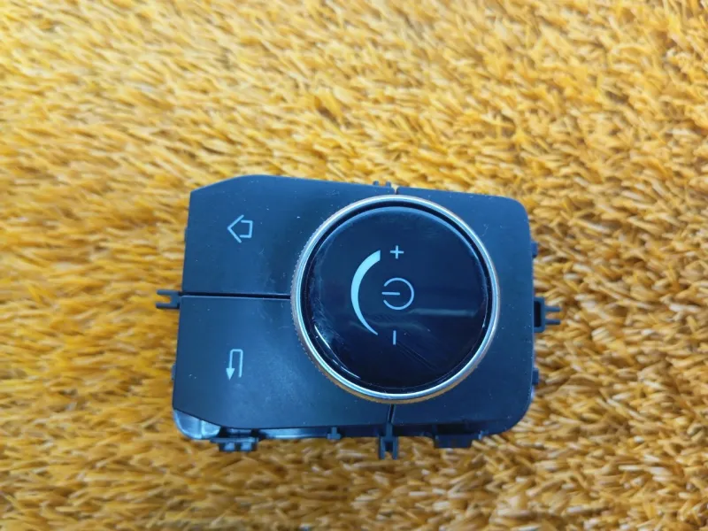 Блок мультимедиа