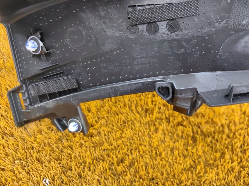 Накладка двери