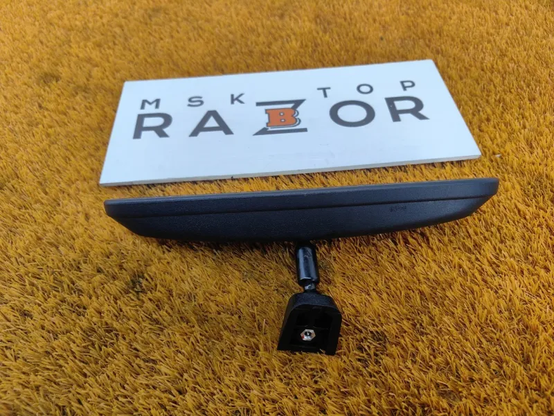 Зеркало заднего вида