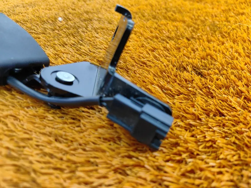 Ответная часть ремня безопасности