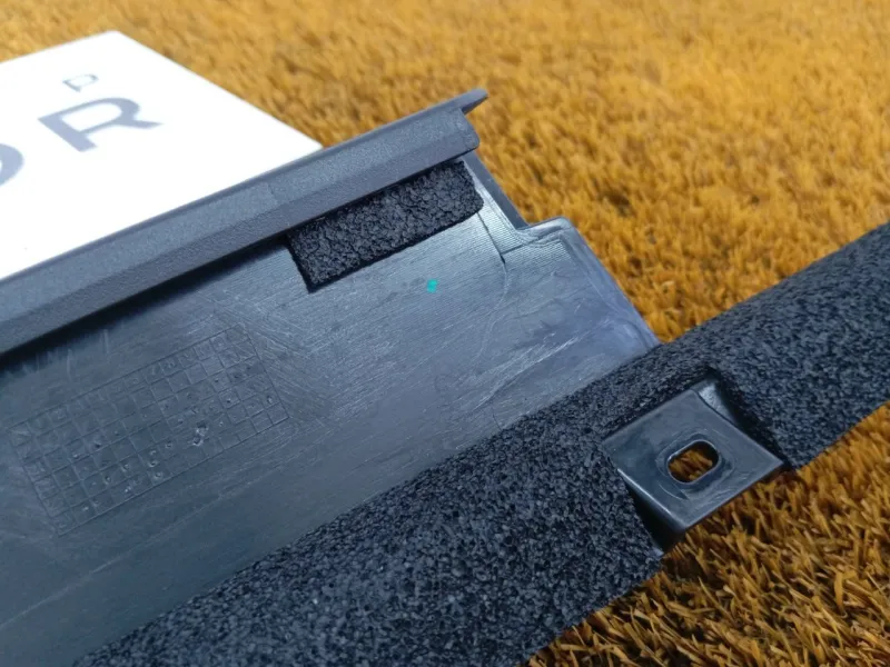 Молдинг двери