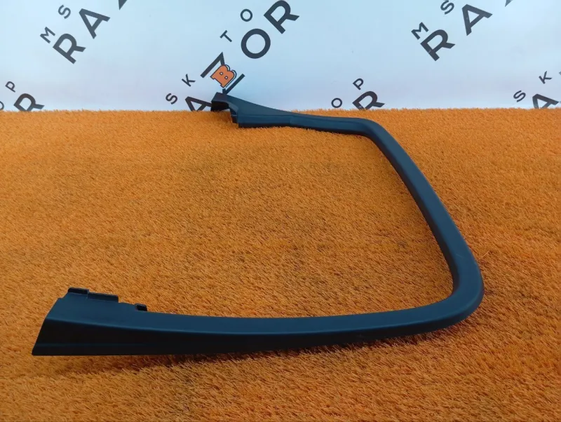 Накладка двери