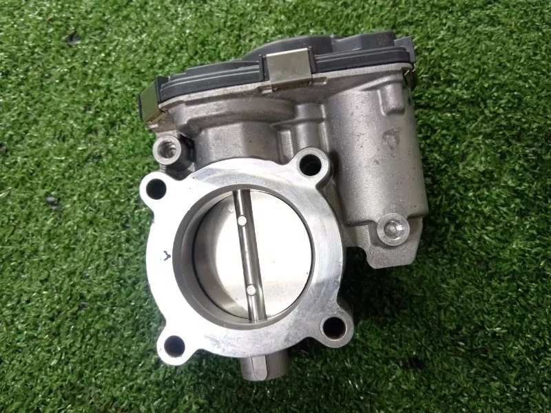 Дроссельная заслонка