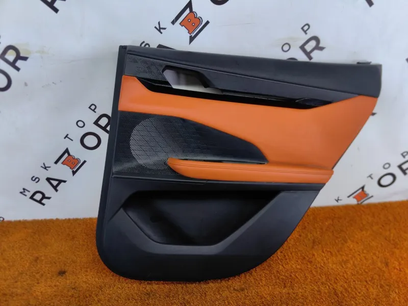 Обшивка двери