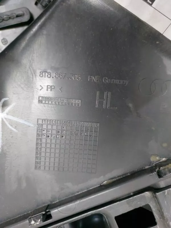 Обшивка двери Audi A5 2010 8T8867305 8T, задняя левая