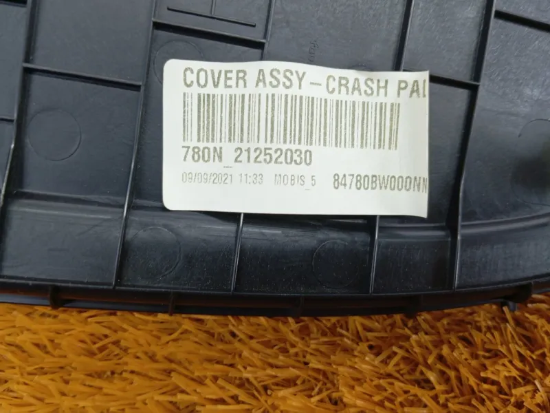 Накладка на торпедо