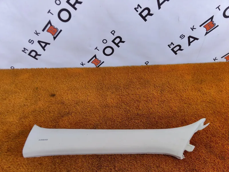 Накладка стойки лобового стекла