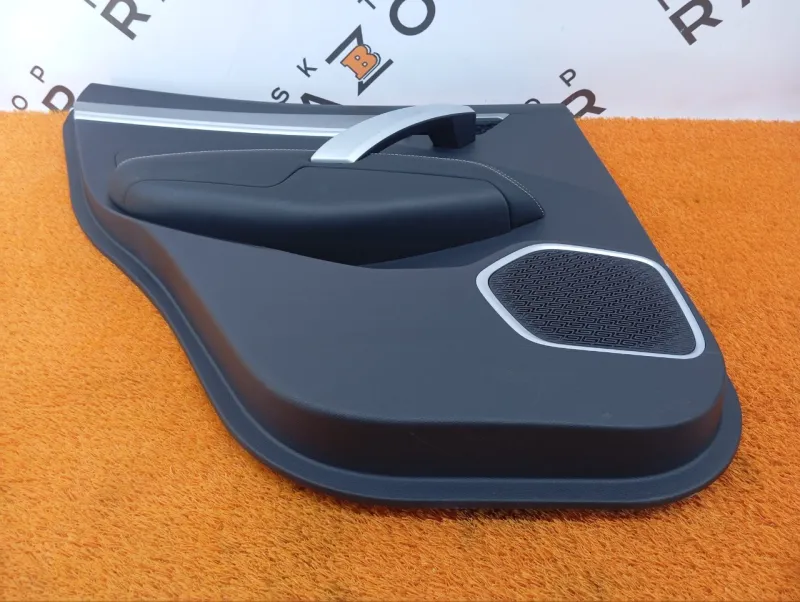 Обшивка двери