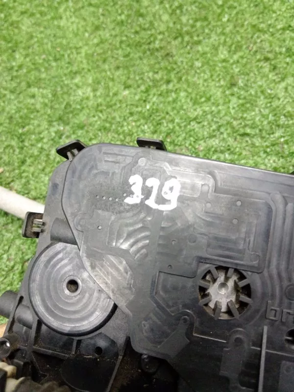 Замок двери