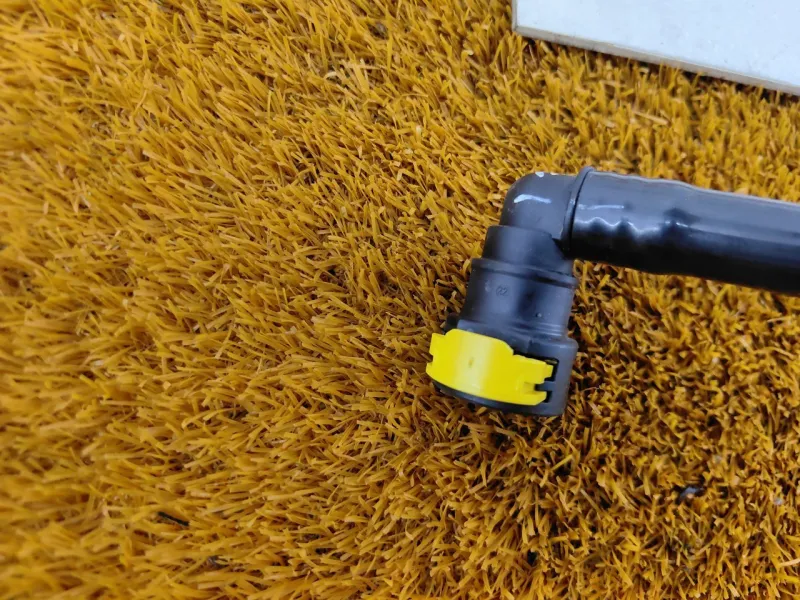 Трубка топливная