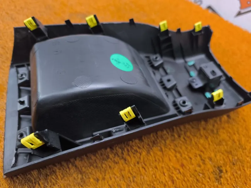 Накладка центральной консоли