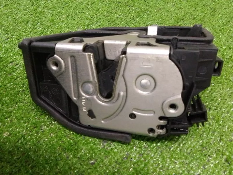 Замок двери