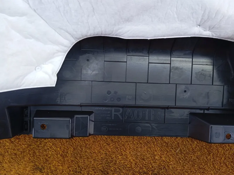 Обшивка багажника