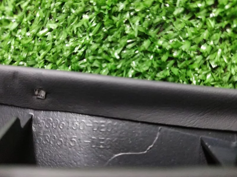 Накладка на торпедо