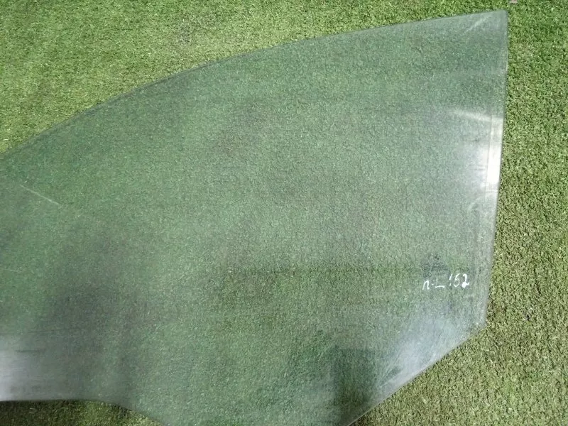 Стекло двери BMW 5-Series 2006 51337110633 E60, переднее левое