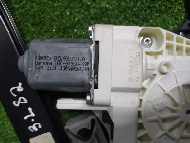 Стеклоподъемник Audi A4 2011 8K0839461A 8K2, задний левый