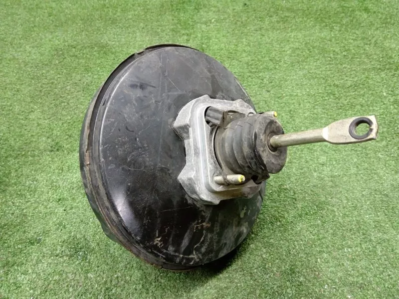 Главный тормозной цилиндр