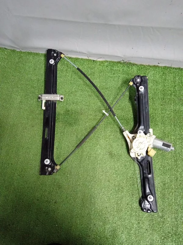 Стеклоподъемник BMW X5 2008 51337166379 E70, передний левый