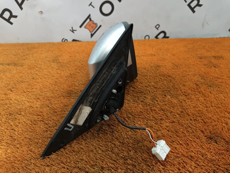 Зеркало боковое