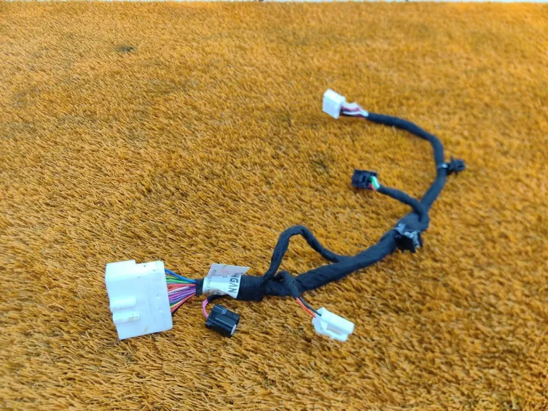 Проводка центральной консоли