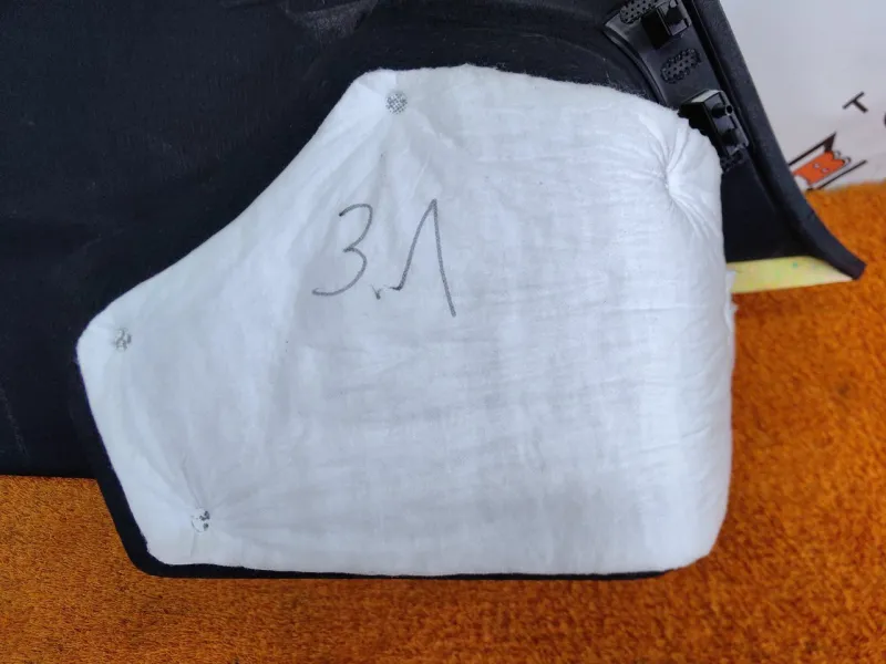 Обшивка багажника